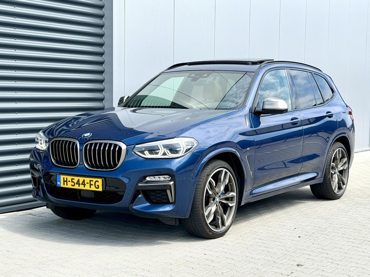 BMW X3 - M40i xDrive High Executive - Phytonic Blue Pearl Metallic - AutoWereld.nl