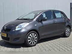 Toyota Yaris - 1.3 VVTi Dynamic