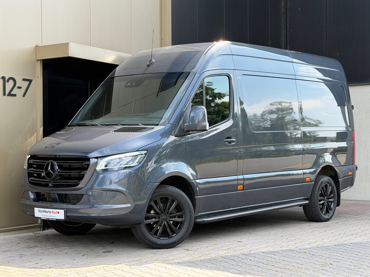 Mercedes-Benz Sprinter - 319 3.0 CDI|L2H2|Trekhaak 3.5T|360cam|Carplay - AutoWereld.nl