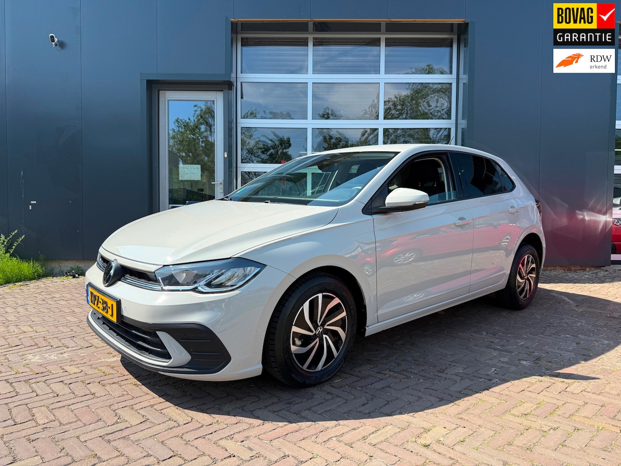 Volkswagen Polo - 1.0 TSI Life Business Automaat All-in prijs - AutoWereld.nl