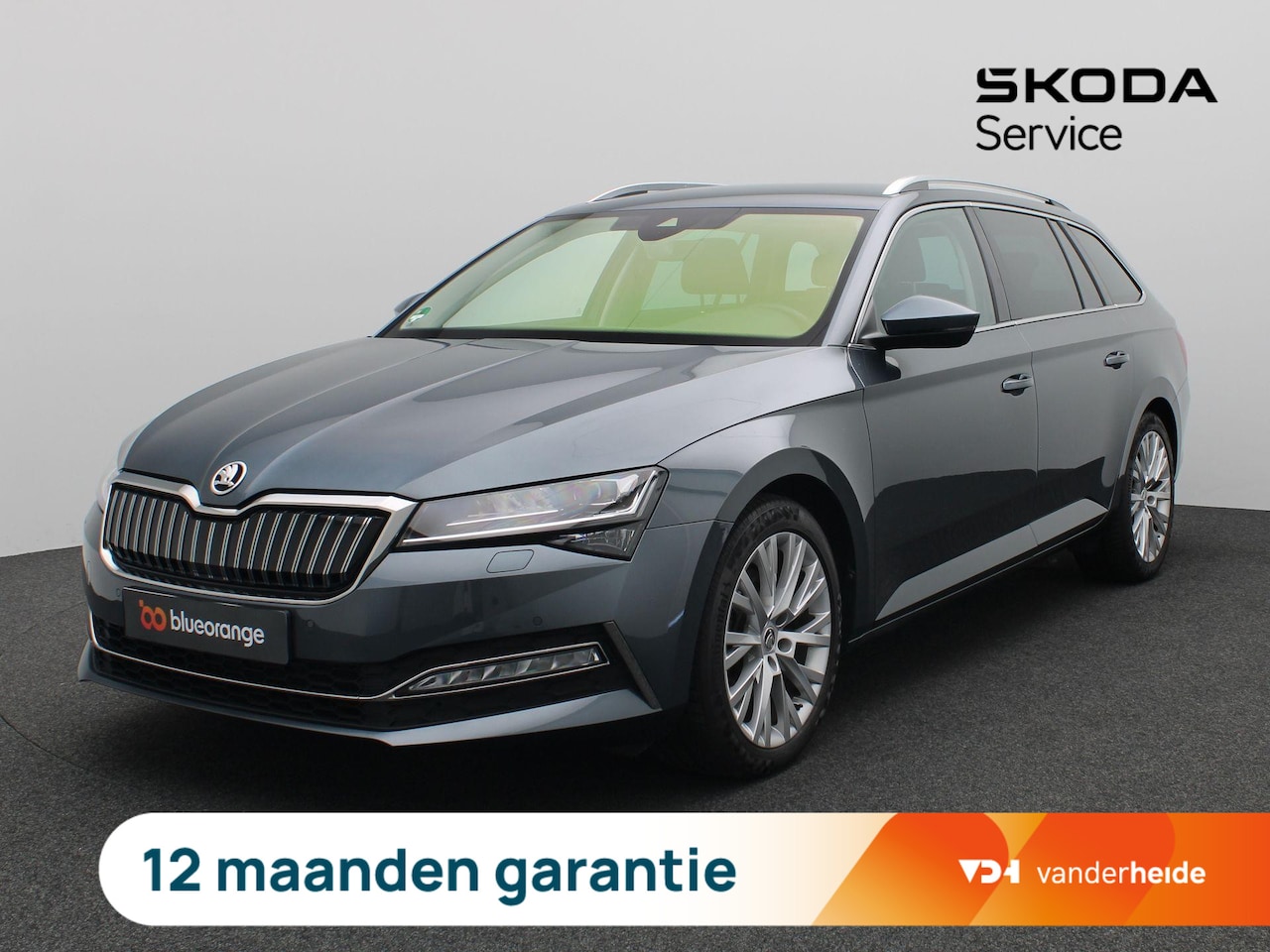 Skoda Superb Combi - 1.4 TSI iV Business Edition Plus SOH 88%, Trekhaak, Memorystoel, 18" LMV, Keyless, Adaptiv - AutoWereld.nl