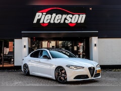 Alfa Romeo Giulia - 2.0T VELOCE SQUADRA 330PK PANO TREKHAAK