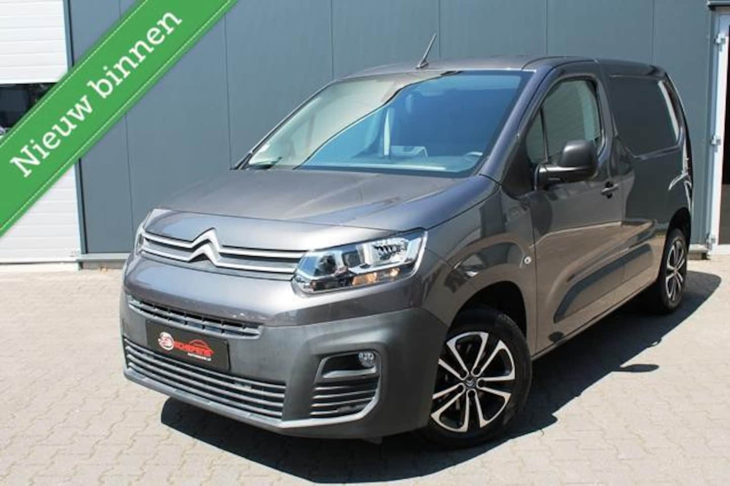Citroën Berlingo - 1.2 PureTech | MARGE | Navi | Clima | 3 zits. - AutoWereld.nl