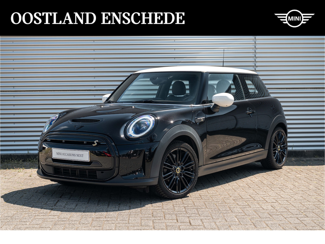 MINI Electric - Classic / Sportstoelen / LED / Navigatie / Cruise Control - AutoWereld.nl