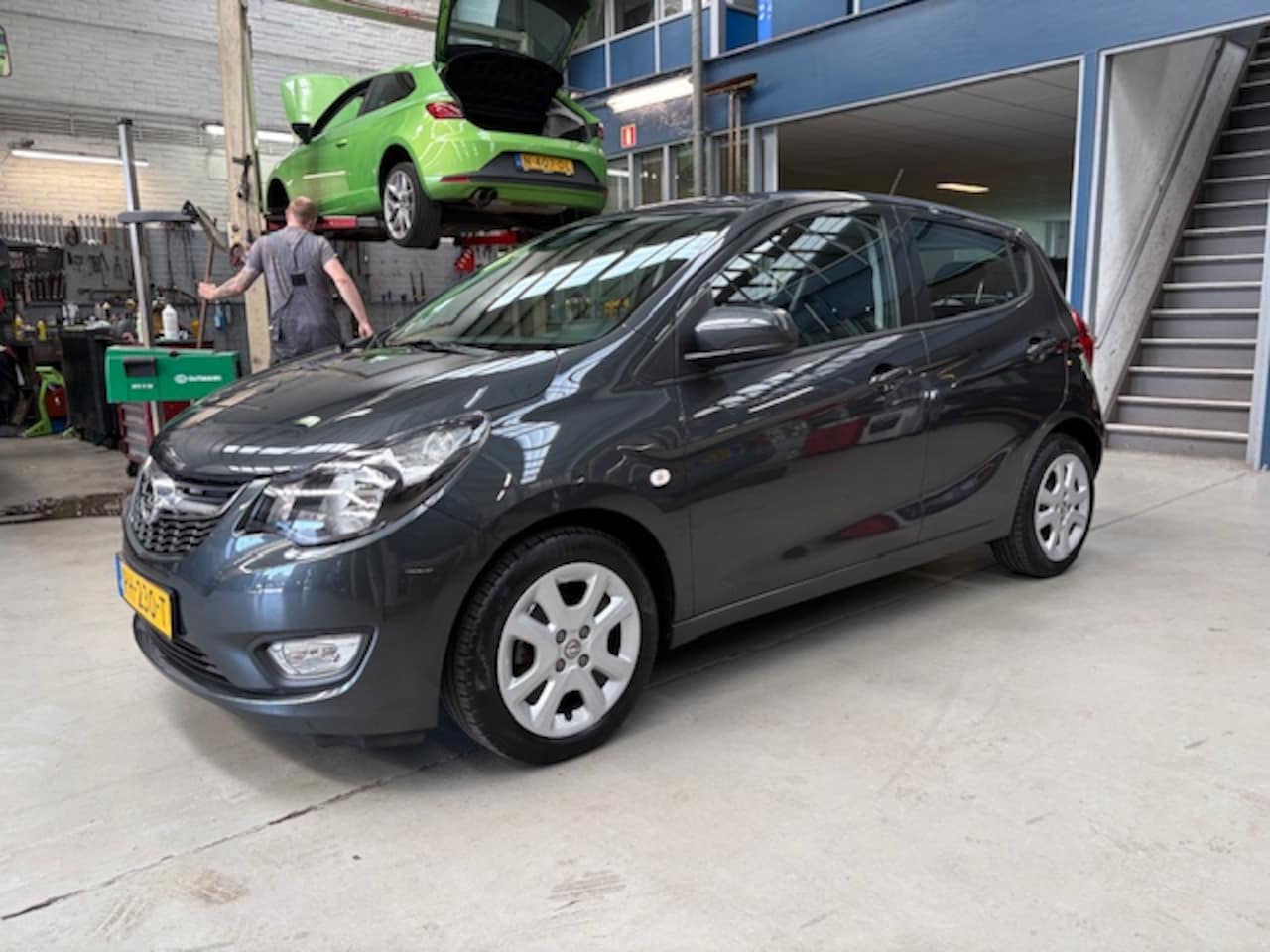 Opel Karl - 1.0 ecoFLEX 75pk Edition | Airco | Cruise control | Parkeersensoren | NAP | Rijklaar prijs - AutoWereld.nl