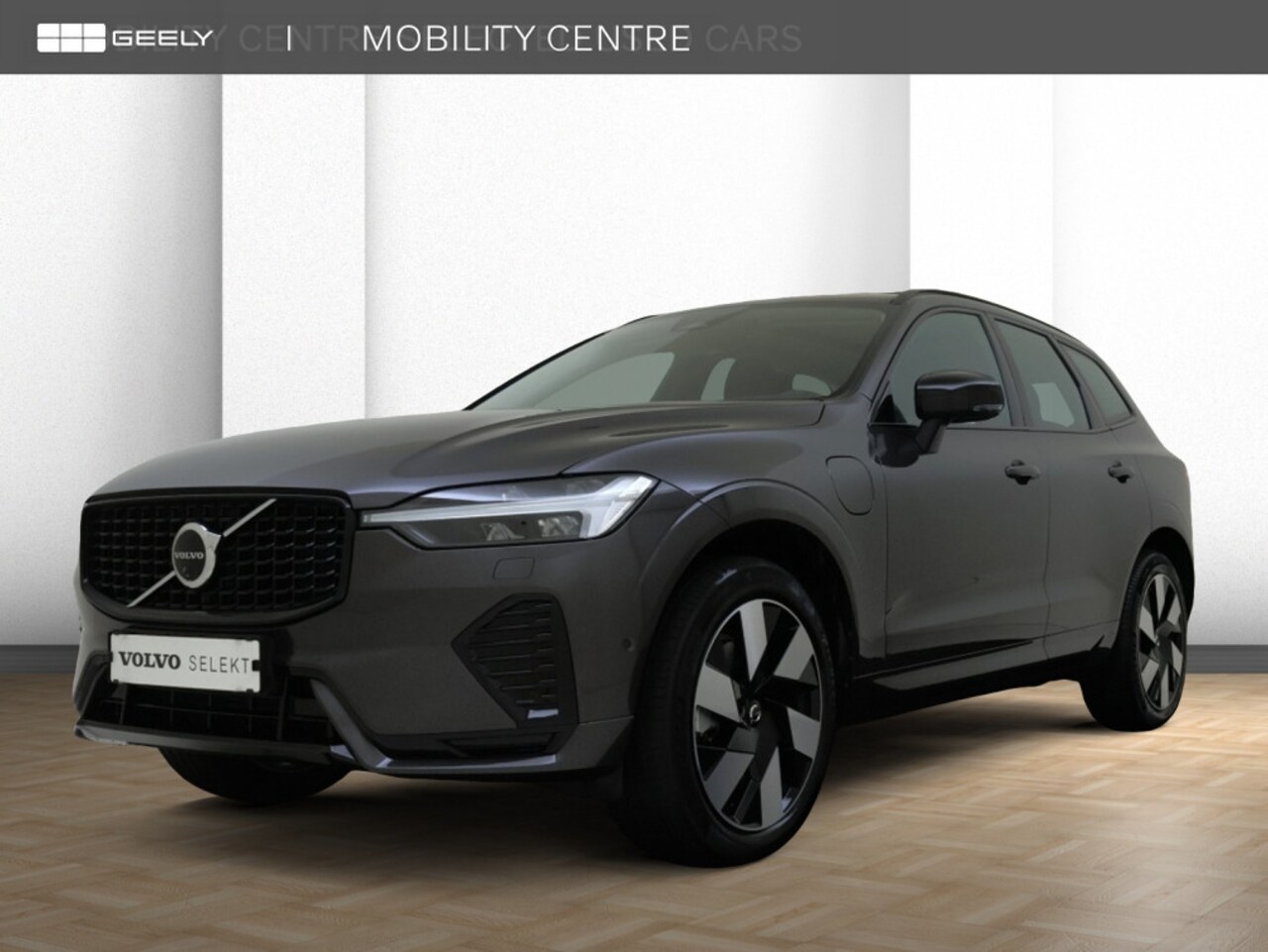 Volvo XC60 - T6 AWD Ultimate Dark | Panoramadak | Trekhaak | 360 camera | - AutoWereld.nl