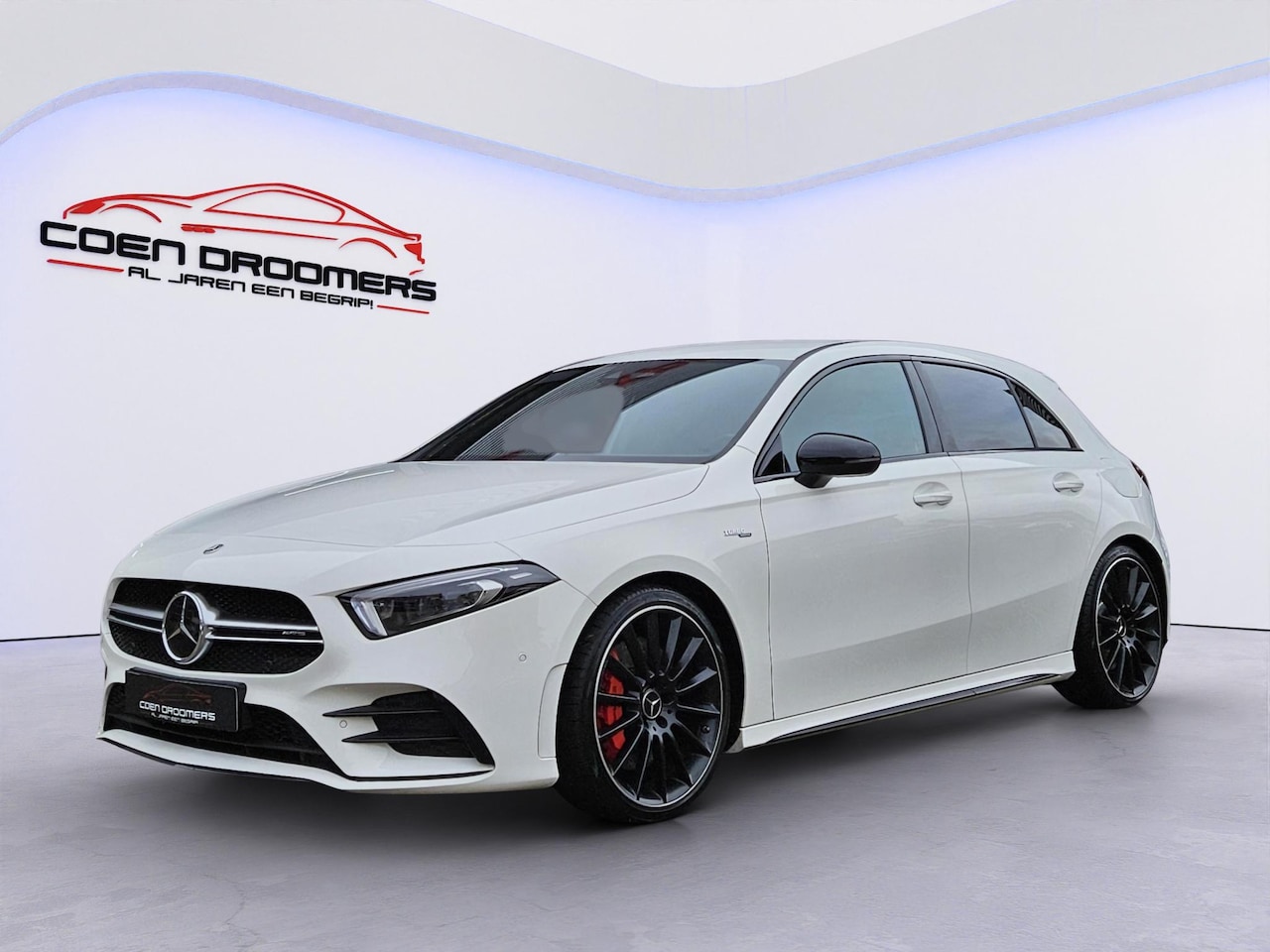 Mercedes-Benz A-klasse - AMG 35 4MATIC /BTW/Schaalstoelen+Perf. remmen/Groot scherm/Parkeersens.+camera/Adaptive Cr - AutoWereld.nl
