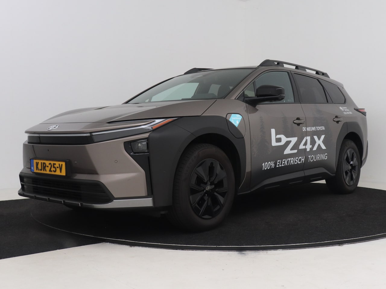 Toyota bZ4X Touring - Executive AWD 75 kWh Executive AWD 75 kWh - AutoWereld.nl