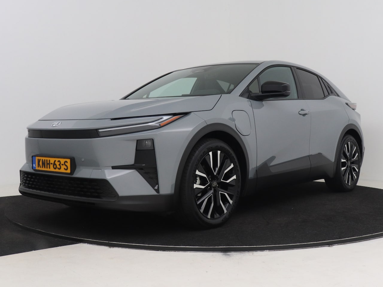 Toyota C-HR - First Edition 77 kWh First Edition 77 kWh - AutoWereld.nl