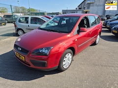 Ford Focus Wagon - Focus Wagon 1.6-16V Trend