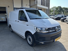 Volkswagen Transporter - 2.0 TDI T6 4MOTION SERVICEBUS EURO 6