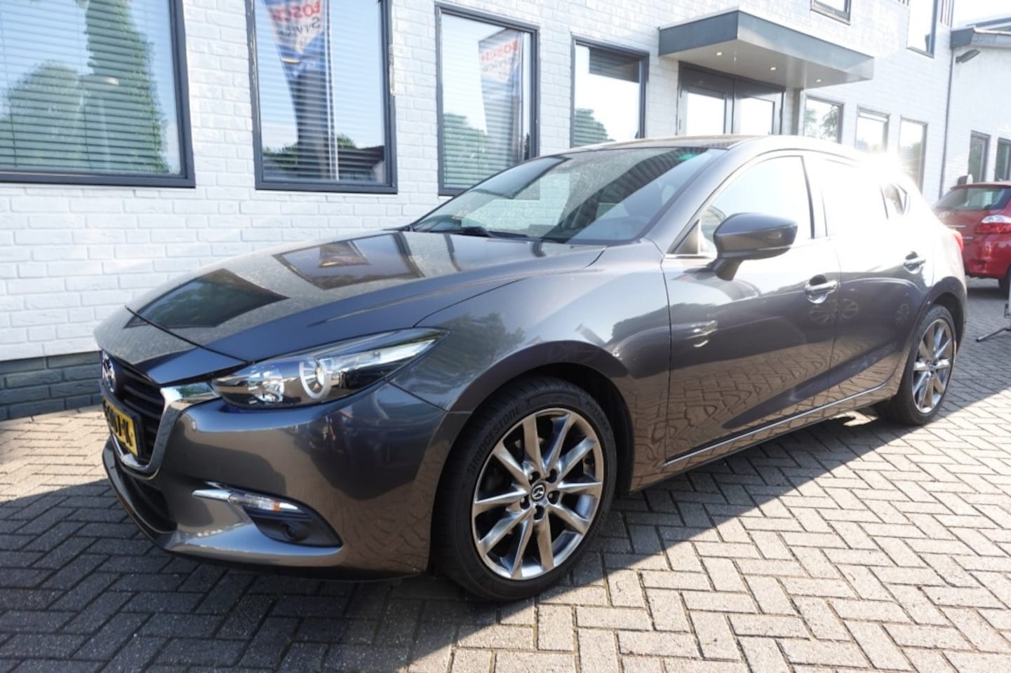 Mazda 3 - 2.0 S.A. 120 SKYL. 1e eigenaar NL geleverd - AutoWereld.nl