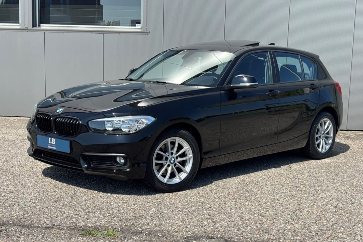 BMW 1-serie - 116i 116i, schuifdak/clima - AutoWereld.nl