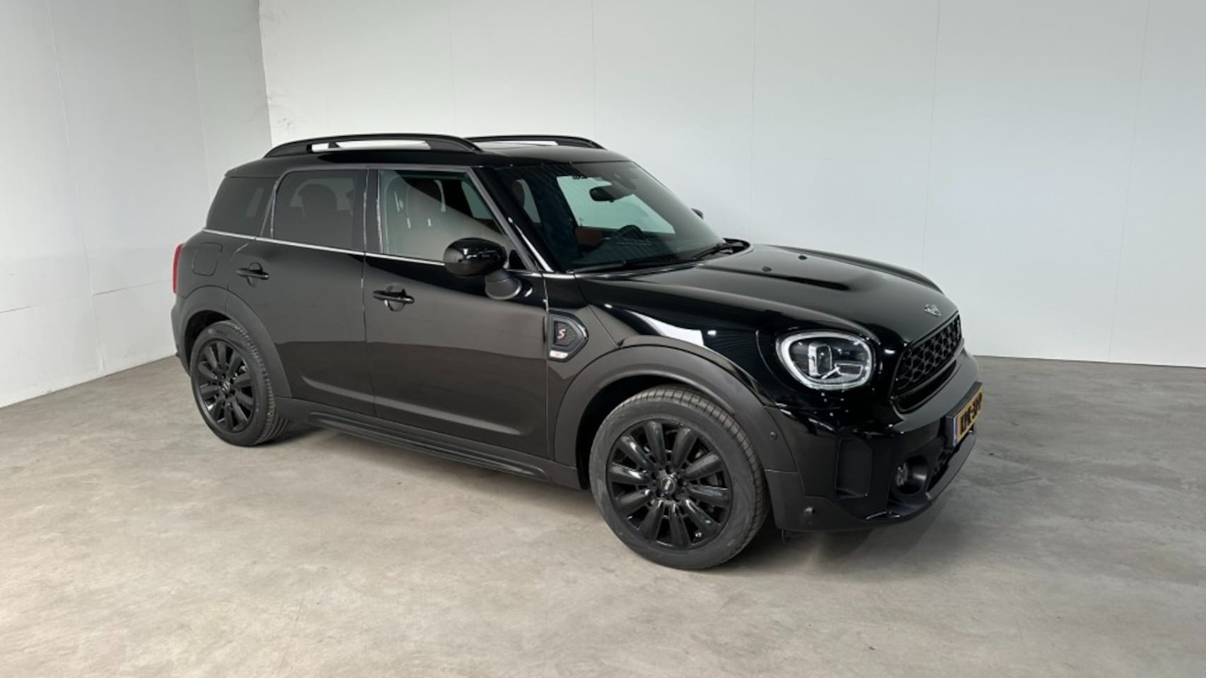 MINI Cooper - S, 180 PK, Automaat,schuifdak,afn trekhaak, elec.A.klep,camera,Leer - AutoWereld.nl