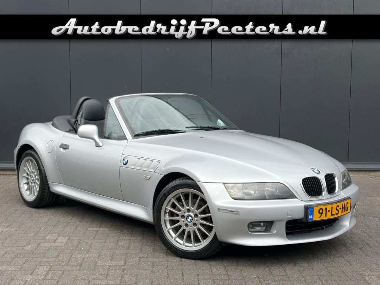 BMW Z3 - 2.2i 6 cilinder 1e eigenaar NL auto Airco Cruise Leder Sportstoelen - AutoWereld.nl