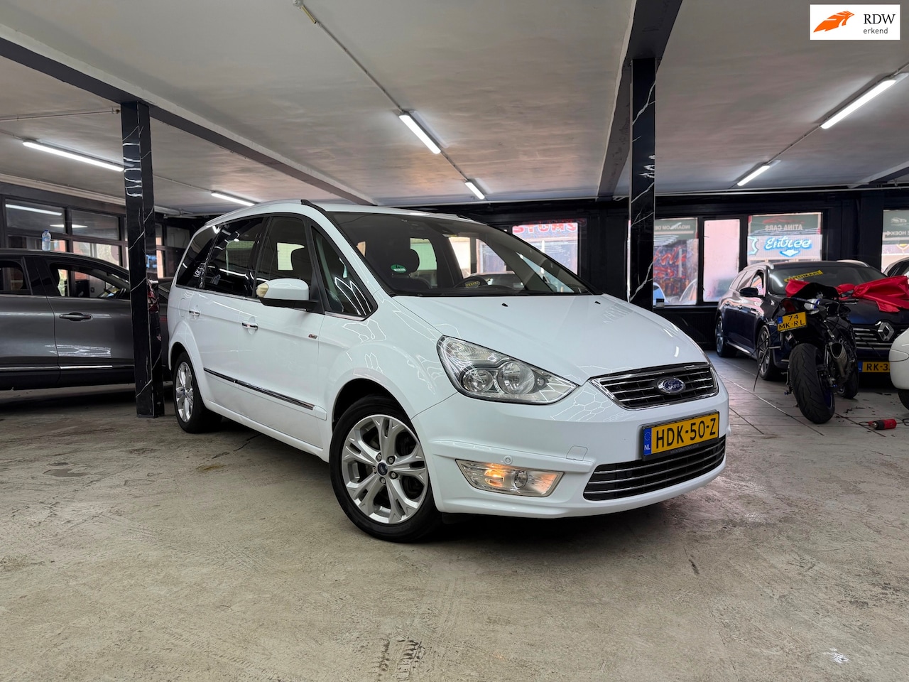 Ford Galaxy - 2.0 SCTi Titanium Automaat - AutoWereld.nl