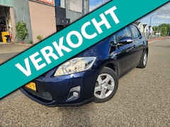 Toyota Auris - Wij hebben nog goede Toyota`s>> drOranjeSnor