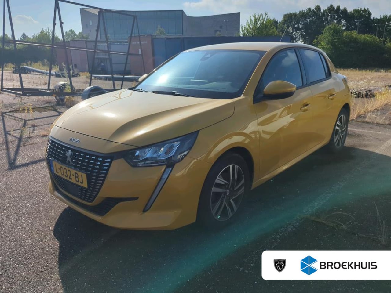 Peugeot 208 - 1.2 PureTech Allure Pack | Adaptive Cruise | Navigatie | Achteruitrijcamera | Full-LED | D - AutoWereld.nl