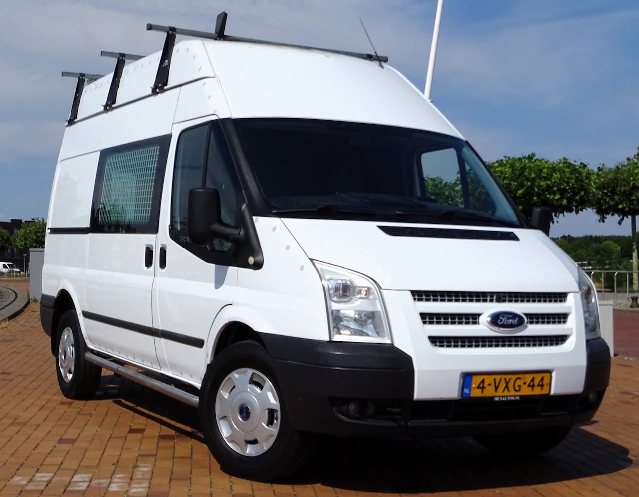 Ford Transit - 350M 2.2 TDCI 207195km nwe apk Airco Cruise - AutoWereld.nl