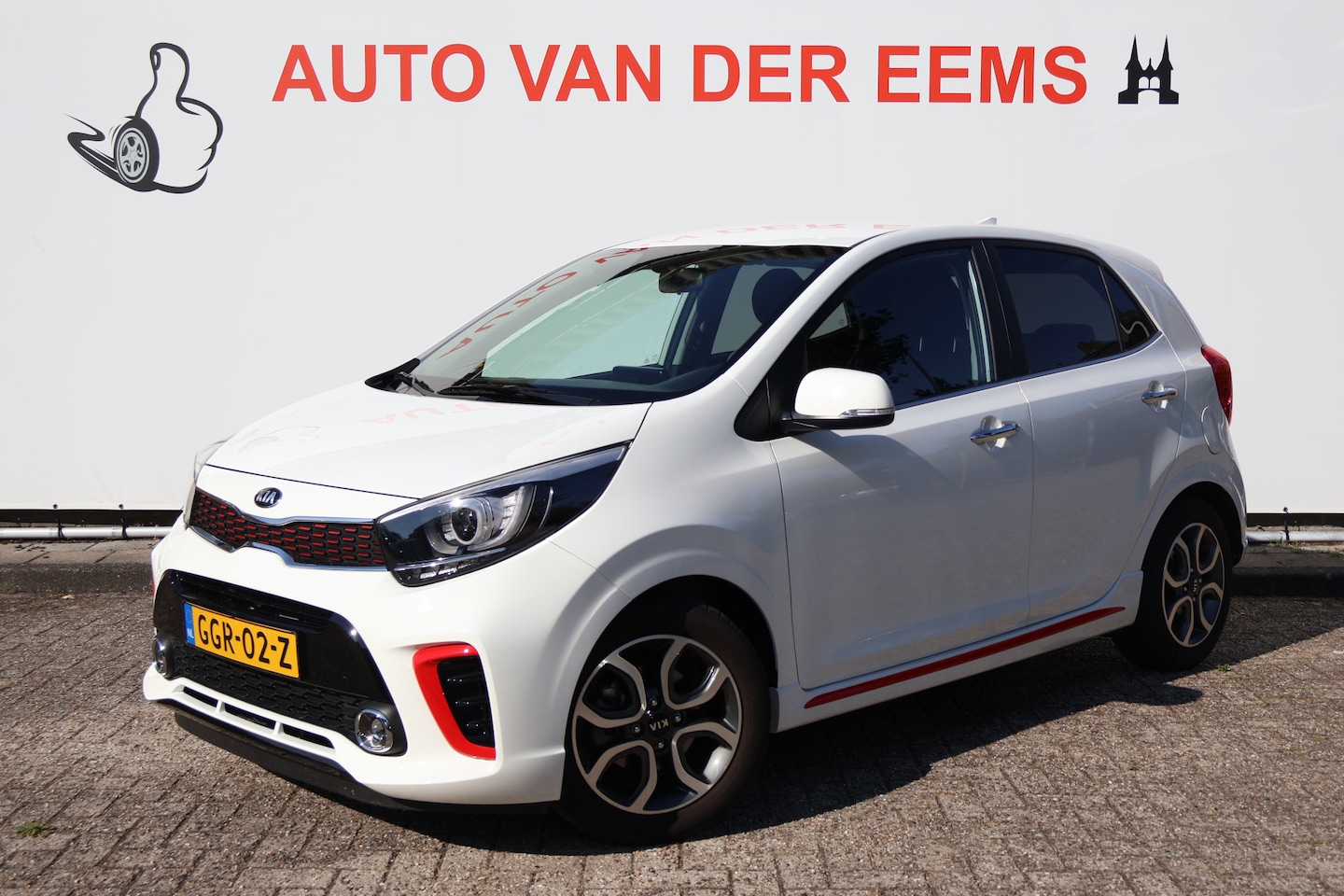 Kia Picanto - 1.0 MPi GT-Line Edition Uniek!! 16000KM / Clima / Aplle,android - AutoWereld.nl