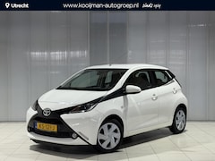 Toyota Aygo - 1.0 VVT-i x-play | Dealer onderhouden | All season banden |