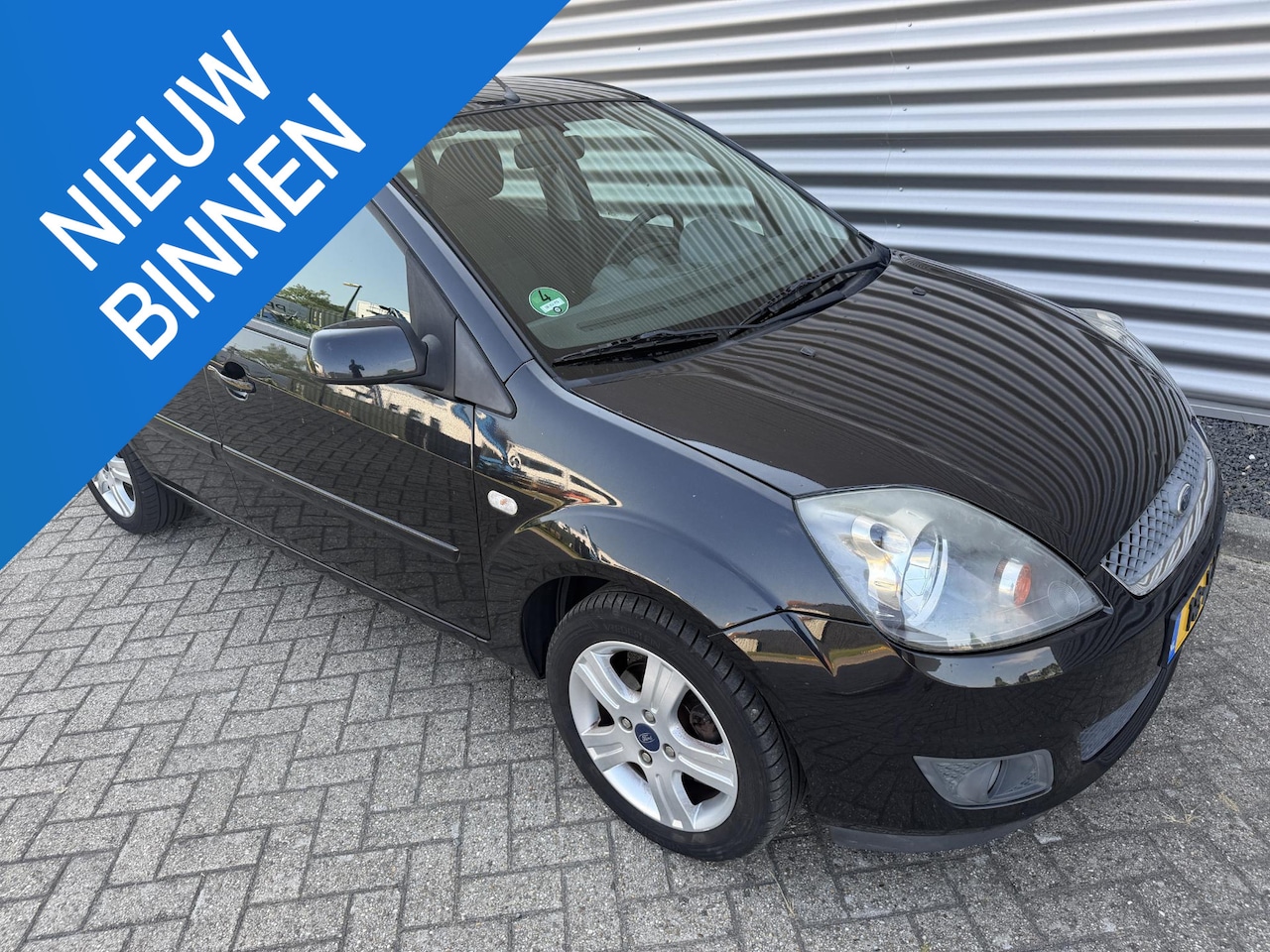 Ford Fiesta - 1.4-16V Futura Nieuwe APK Trekhaak - AutoWereld.nl