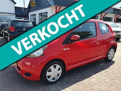 Toyota Aygo - 1.0-12V AIRCO NIEUWE APK BJ 2011