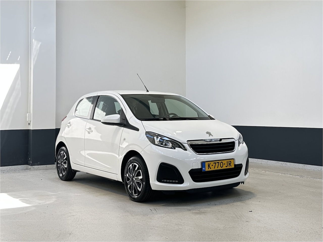 Peugeot 108 - 1.0 e-VTi Active | Apple Carplay/ Android Auto |Camera |Bluetooth | NL | 1 Eig | - AutoWereld.nl