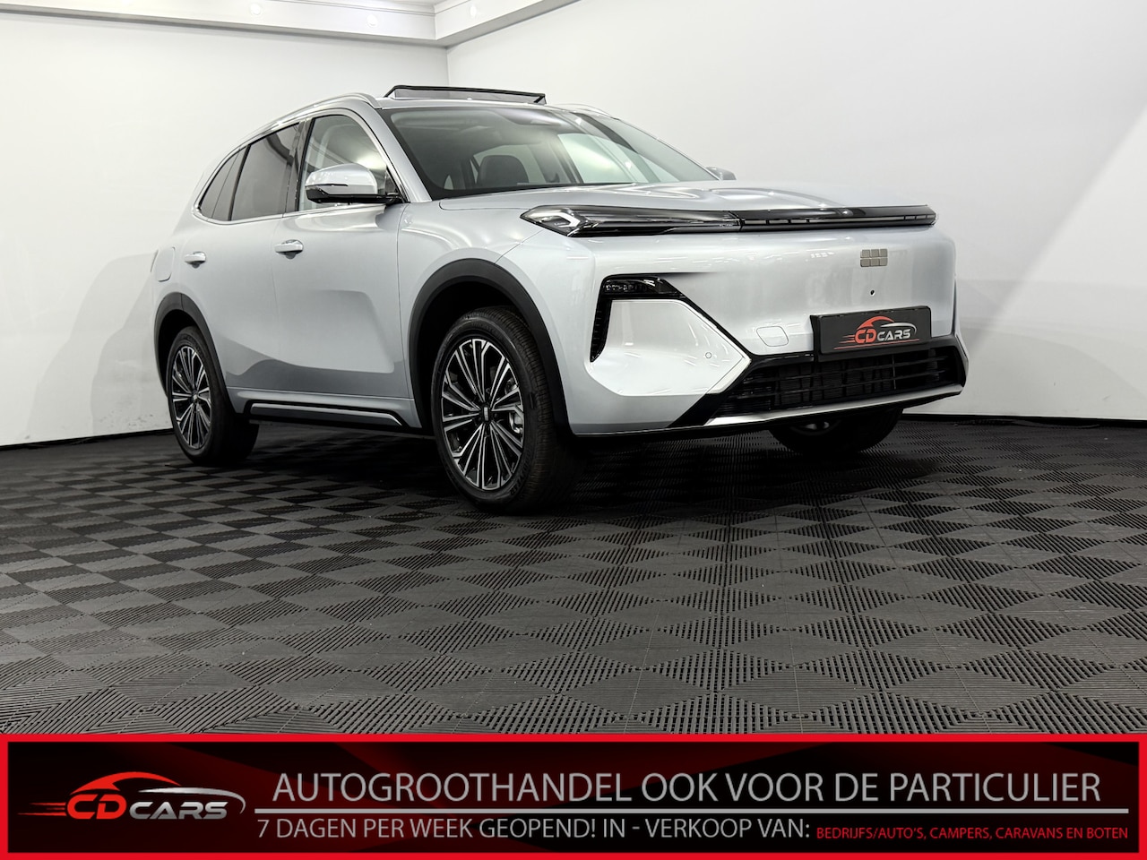 Geely Starray EM-i - Launch Edition 1.5 Max+ Panoramadak, Leder, 360 Camera, Stoelverwarming/Stoelverkoeling, 1 - AutoWereld.nl