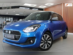 Suzuki Swift - 1.0 Stijl Automaat | Airco | Cruise Control | Navi | Parkeersenoren & Camera