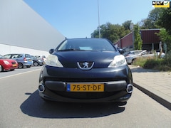 Peugeot 107 - 1.0-12V XS MET AIRCO