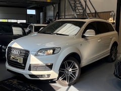 Audi Q7 - 4.2 FSI quattro S-line panodak vol options 7p. 257dkm