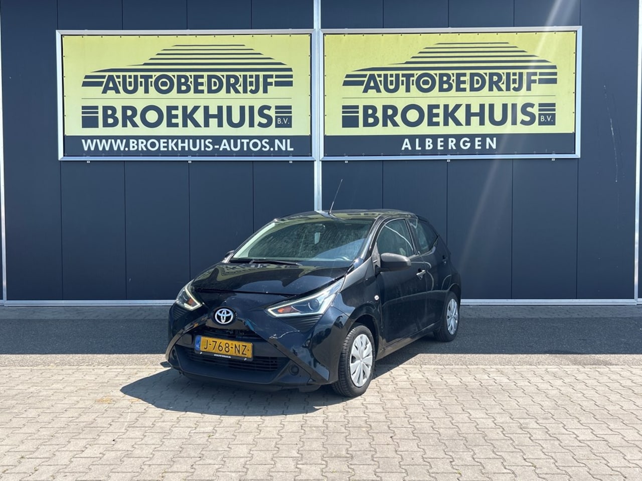 Toyota Aygo - 1.0 VVT-i x-fun 1.0 VVT-i x-fun - AutoWereld.nl