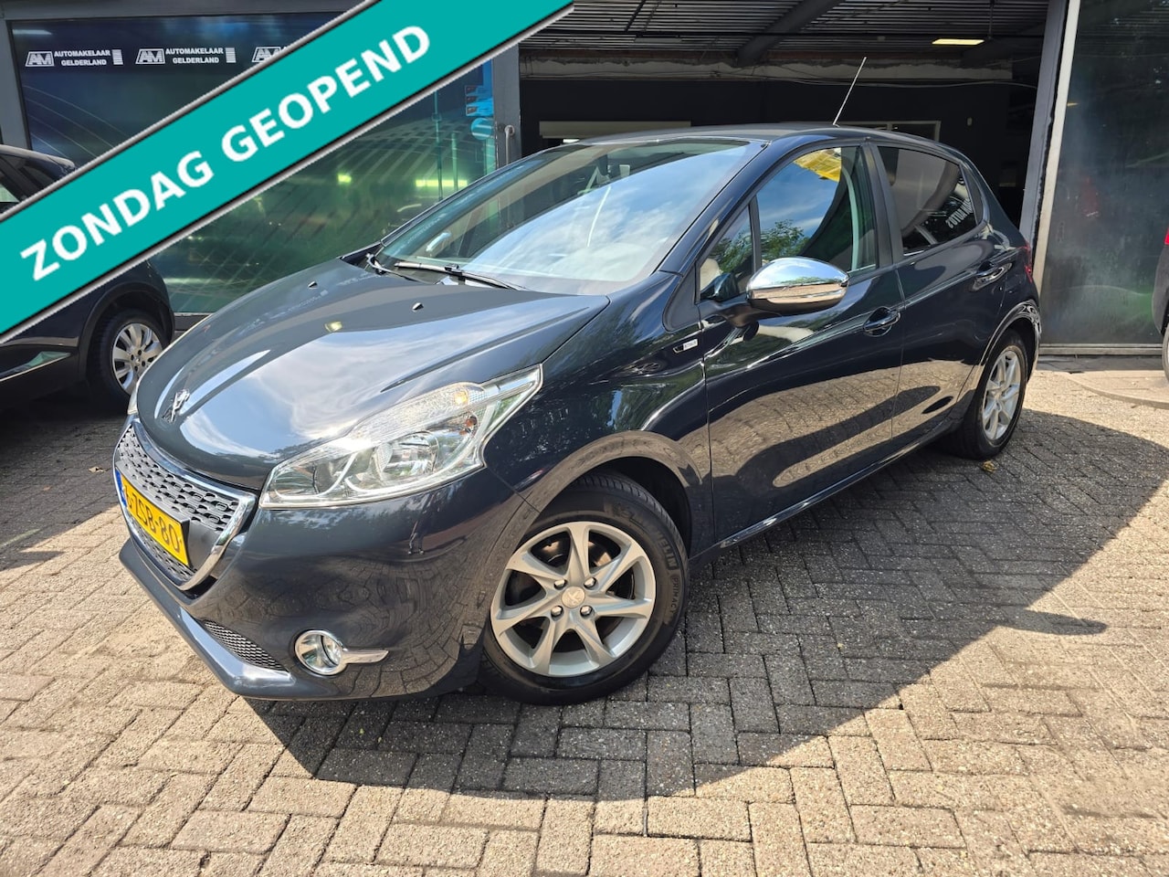 Peugeot 208 - 1.2 PureTech Style | 2E EIGENAAR | 12MND GARANTIE | AIRCO | LMV | ELEC RAMEN | CRUISE | - AutoWereld.nl