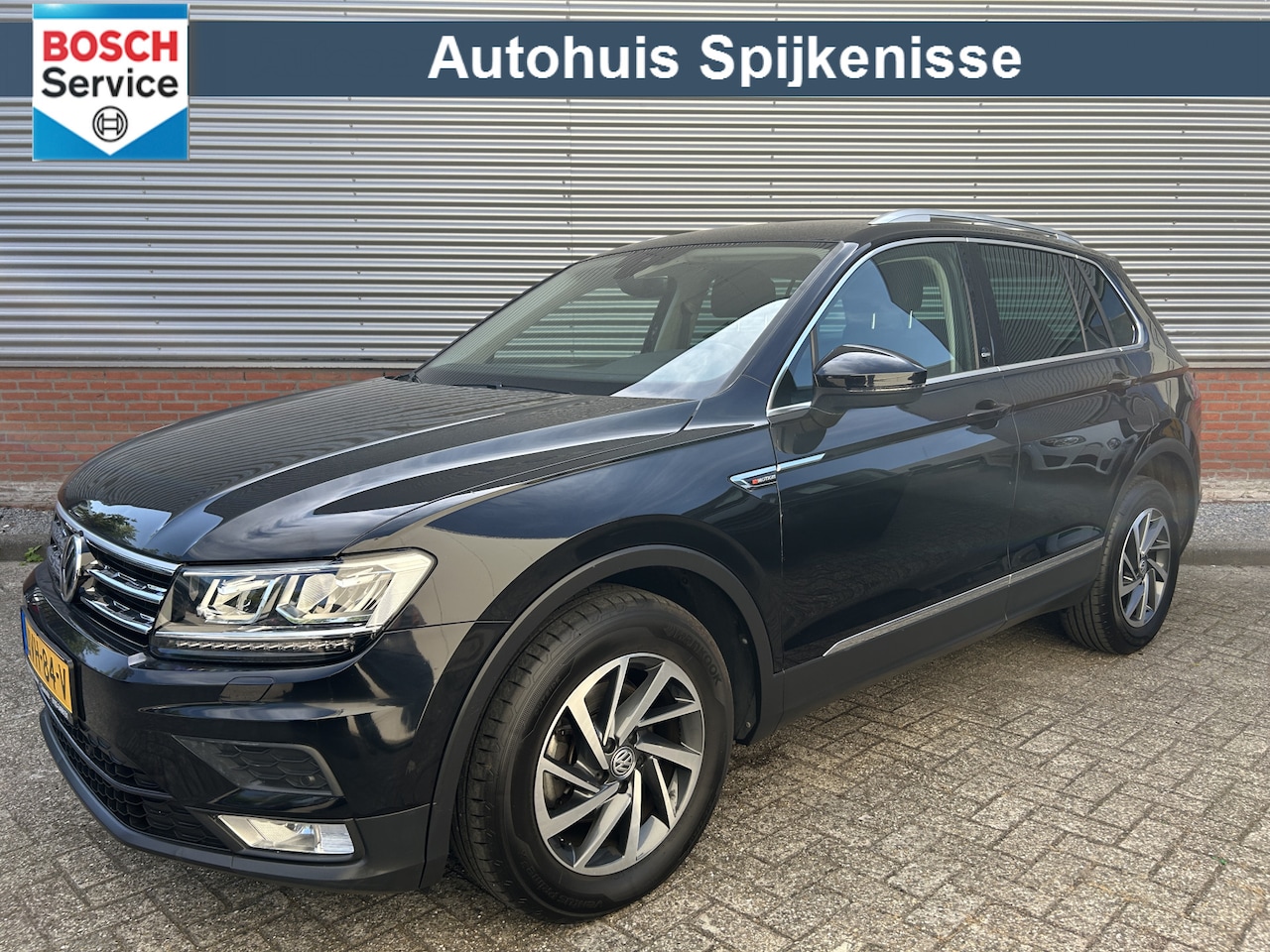 Volkswagen Tiguan - 1.4 TSI 4Motion SOUND | Automaat | Stoelverwarming | Goed onderhouden | - AutoWereld.nl