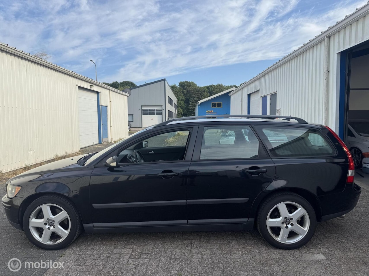 Volvo V50 - 2.5 T5 AWD Summum|½ Leder|Cruise|Airco|Automaat - AutoWereld.nl