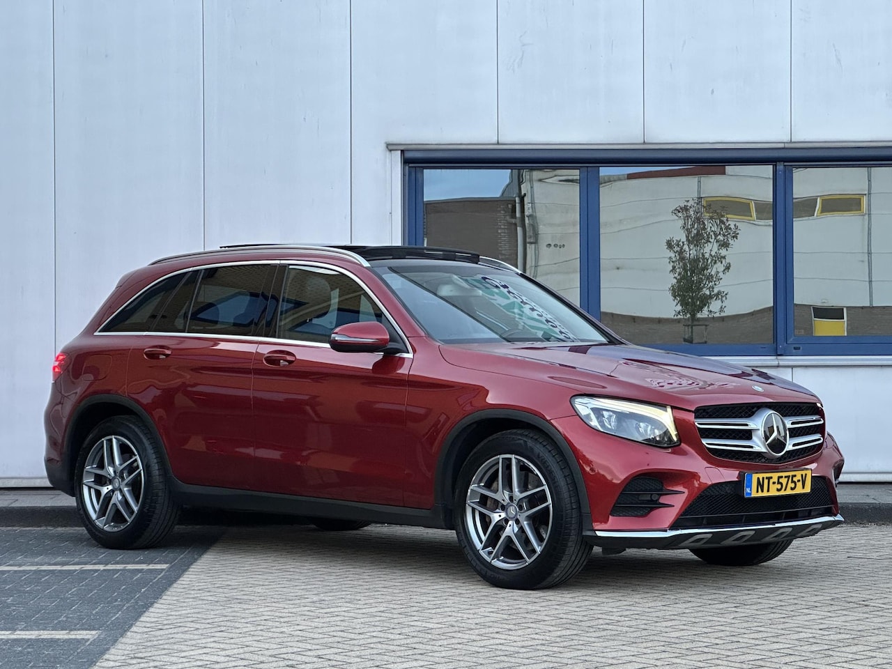 Mercedes-Benz GLC-klasse - 220 d 4MATIC AMG Prestige l Pano l ACC l - AutoWereld.nl