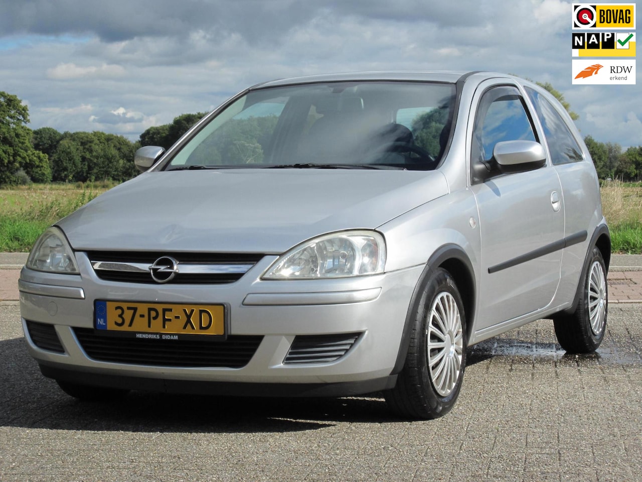 Opel Corsa - 1.2-16V Enjoy 1.2-16V Enjoy - AutoWereld.nl
