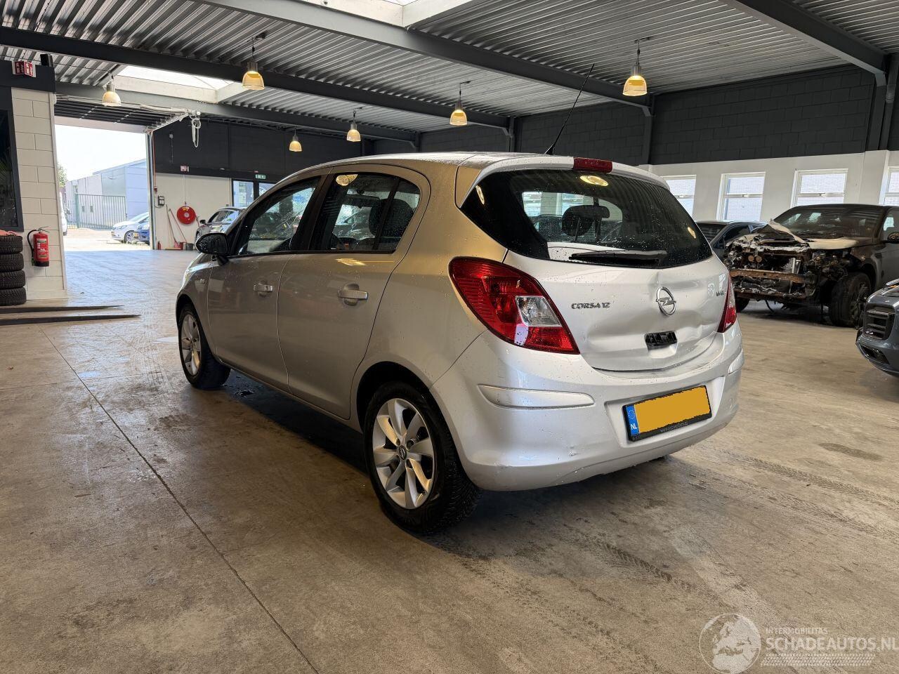 Opel Corsa - 1.2-16V Berlin 1.2-16V Berlin