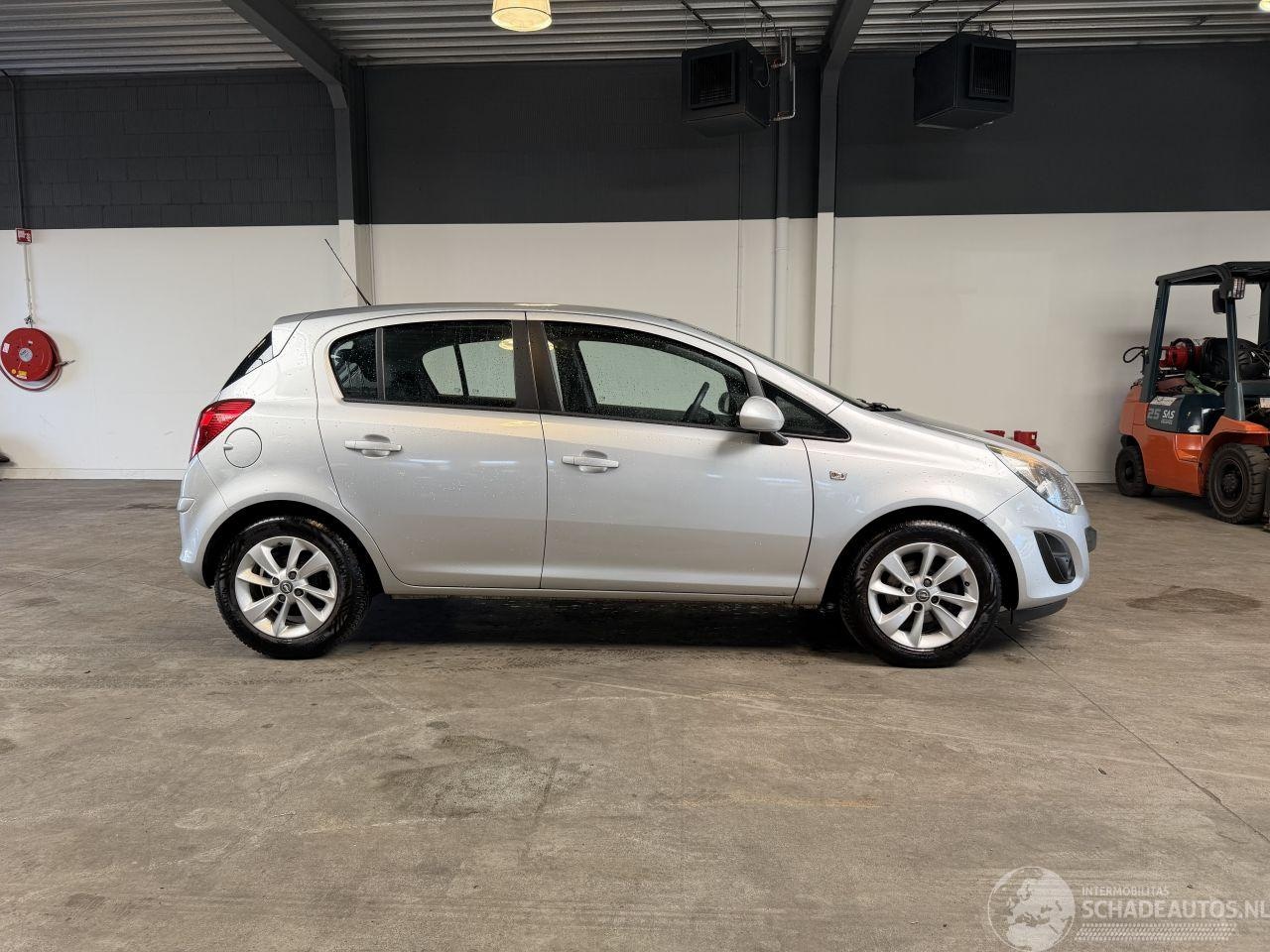 Opel Corsa - 1.2-16V Berlin