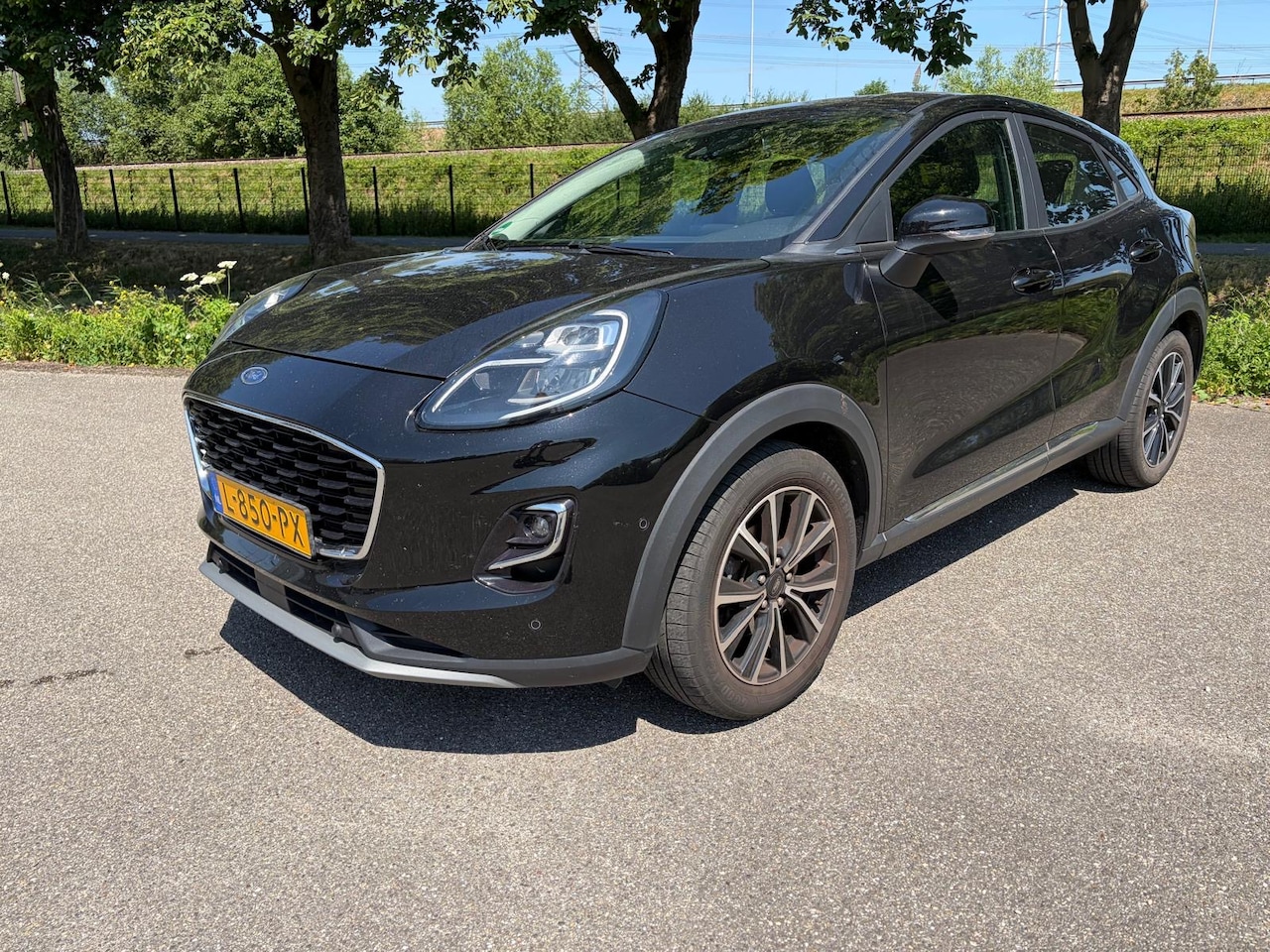 Ford Puma - 1.0i Ecoboost 125pk automaat Titanium - AutoWereld.nl