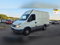 Iveco Daily - 35S14V 300 H2 L3 Airco