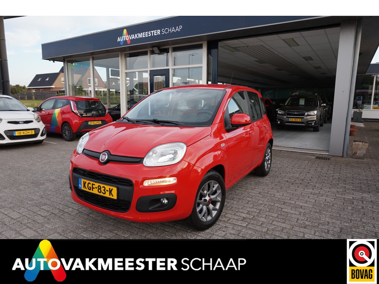 Fiat Panda - 1.2 Lounge 1.2 Lounge ,4 cil , 5pers , Incl apk/beurt & 12 mnd bovag garantie - AutoWereld.nl