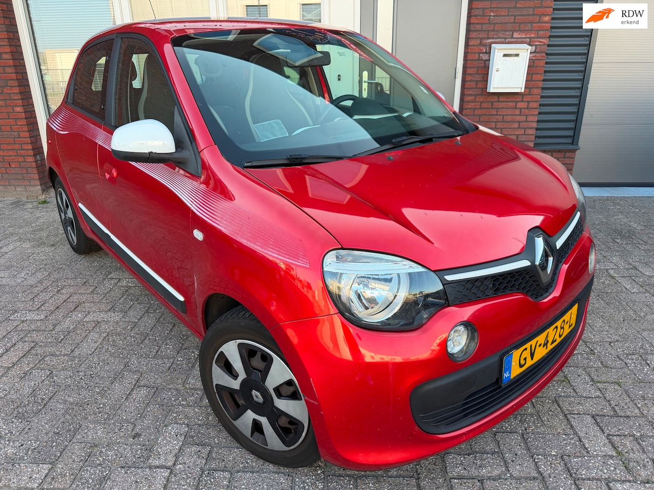 Renault Twingo - 1.0 SCe Collection / Cruise / Airco / 5DRS / NAP - AutoWereld.nl