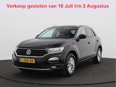 Volkswagen T-Roc - 1.0 TSI Style Business/ trekhaak/ camera