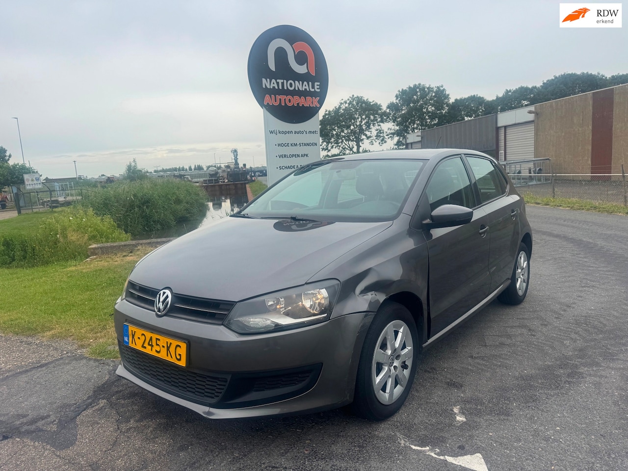 Volkswagen Polo - 2011 * 1.2-12V Comfortline * APK * ZO MEE ! EXPORT & HANDEL - AutoWereld.nl