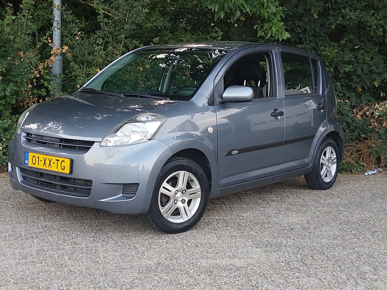 Daihatsu Sirion 2 - 1.0-12V Premium 2007 - AutoWereld.nl