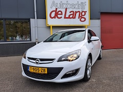 Opel Astra - 1.4 Anniversary Edition slechts 79000km luxe uitv