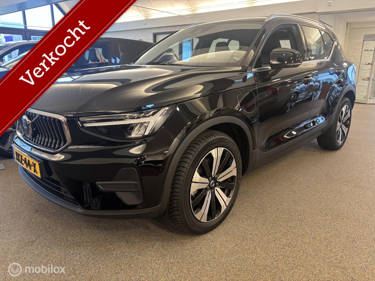 Volvo XC40 - 1.5 T4 Plug-in hybrid Core Bright - AutoWereld.nl