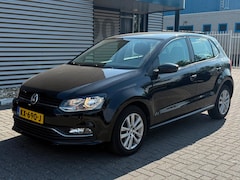 Volkswagen Polo - 1.2 TSI Comfortline Connected Series